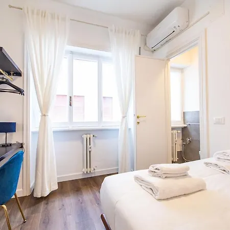 My Vatican Place روما