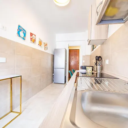 My Vatican Place روما